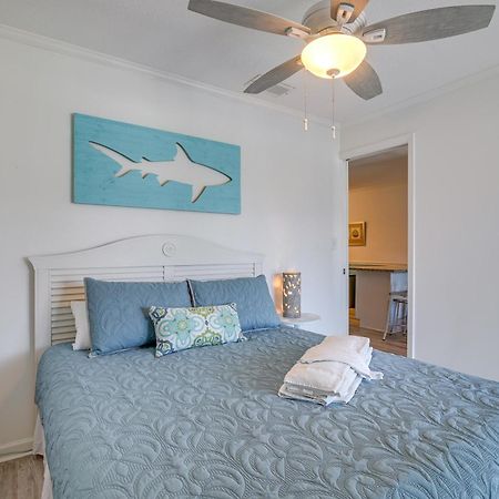 Surfside Beach Escape With Pool - Walk To Ocean! Миртл-Бич Экстерьер фото