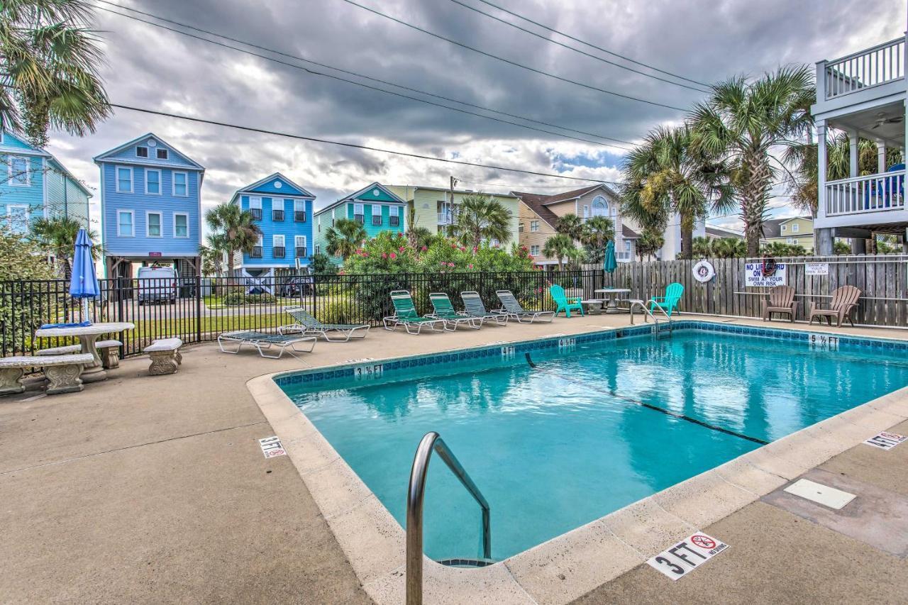 Surfside Beach Escape With Pool - Walk To Ocean! Миртл-Бич Экстерьер фото